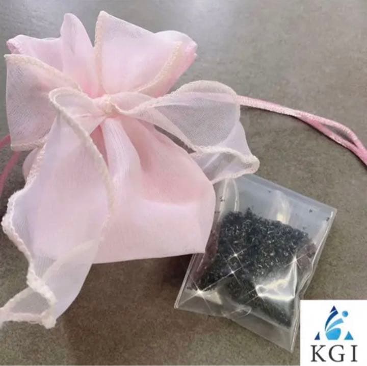 宇宙の流れ星の粉 ✨✨ ✨✨ピンクフェアリーウィッシュ♡ ✨✨✨