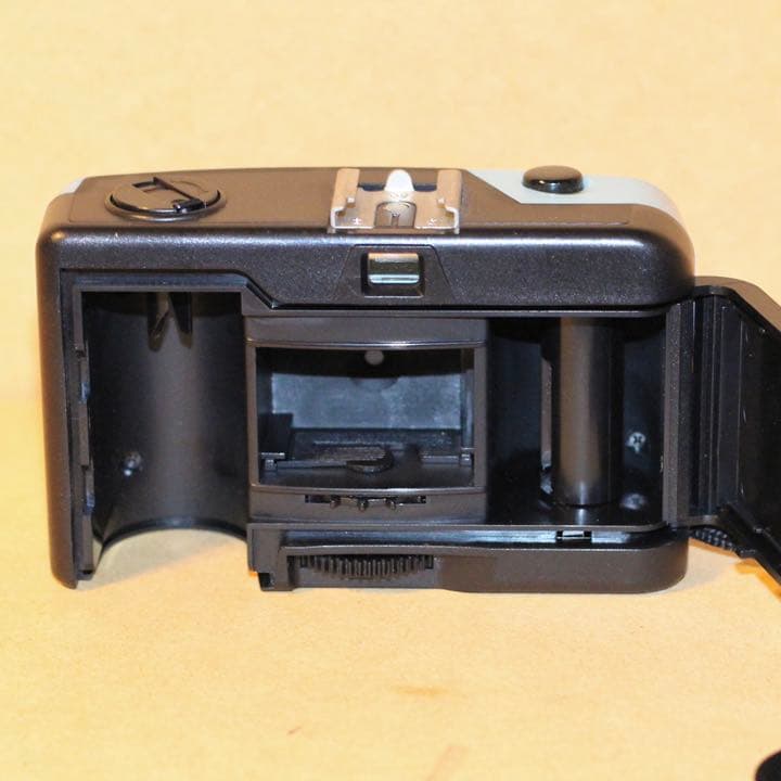 完動品　ミッキーマウス　フィルムカメラ