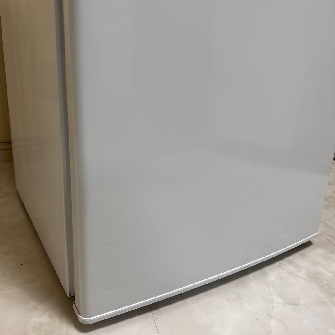 COMFEE 2022年製 2ドア冷蔵庫 90L 右開き ホワイト 耐熱天板