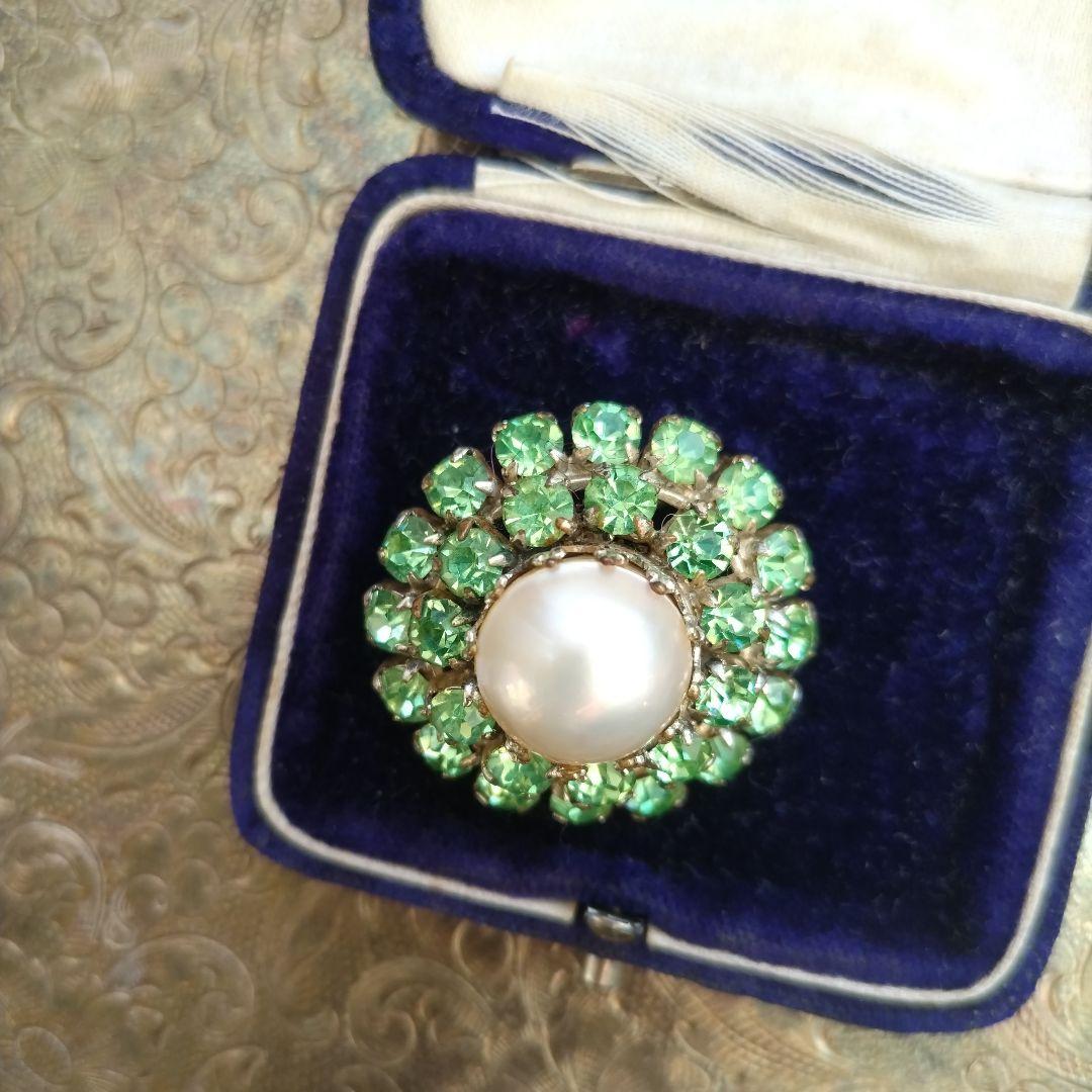 ウランガラス マベパール ヴィンテージ ブローチ