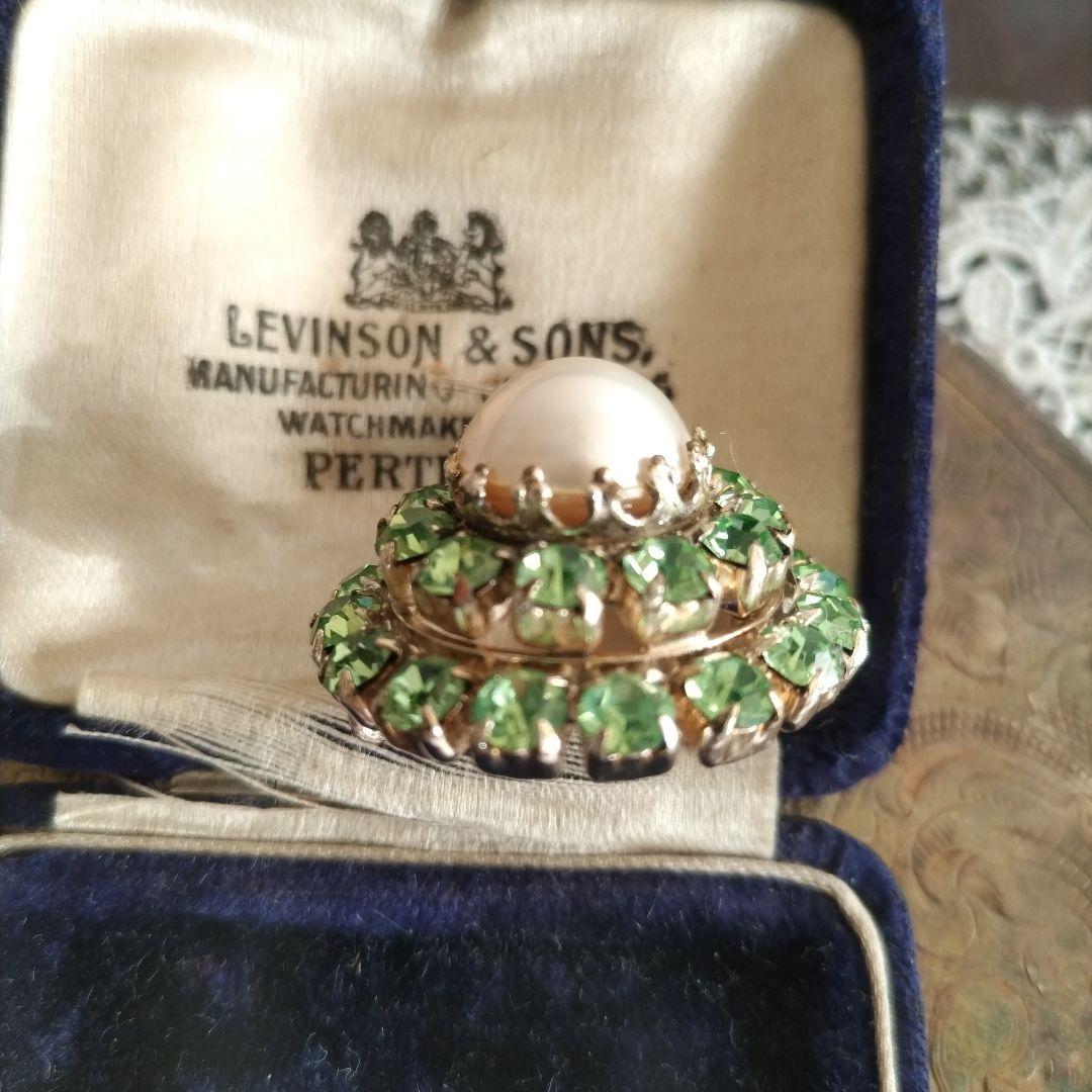 ウランガラス マベパール ヴィンテージ ブローチ