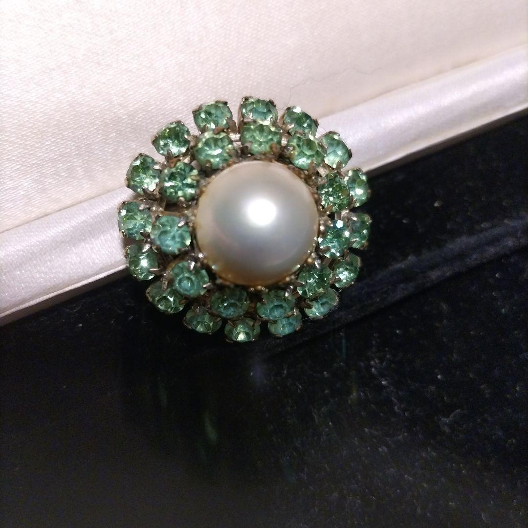 ウランガラス マベパール ヴィンテージ ブローチ