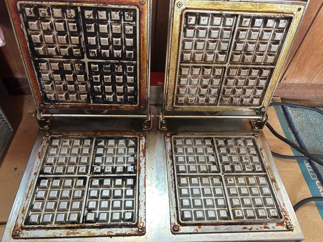 ⭐︎業務用ワッフルベーカー