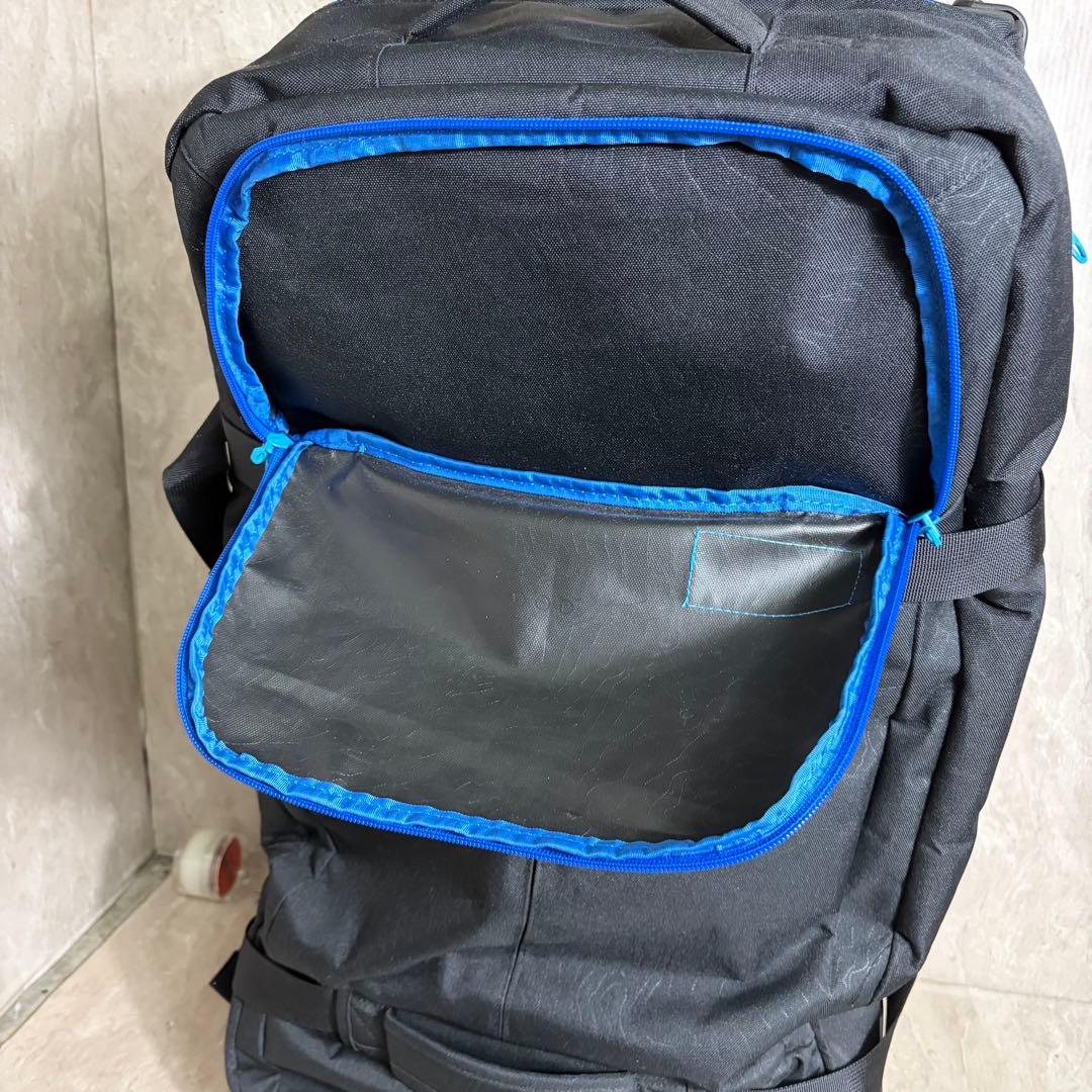 極美品 DAKINE ダカイン キャリーケース SPLIT ROLLER 65L