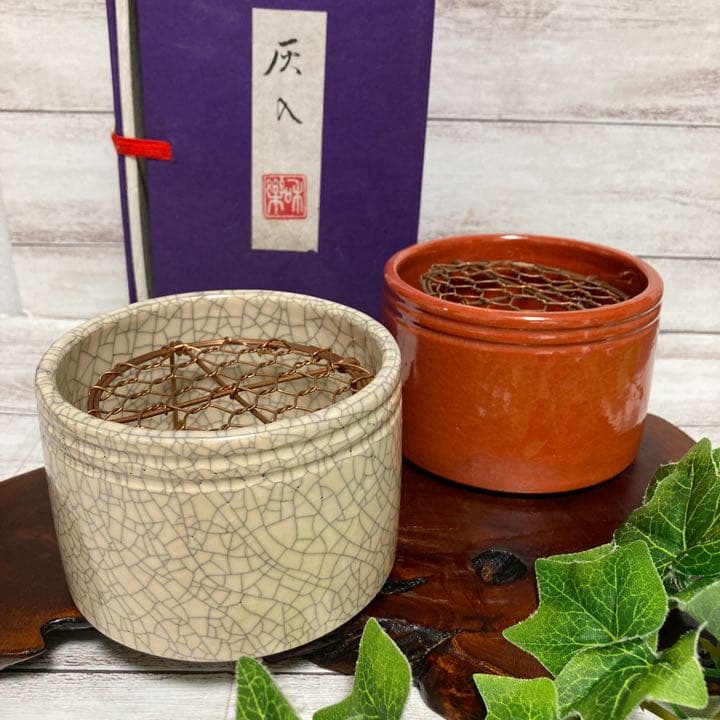 未使用 京焼 灰入れ 川崎和楽 作家物 楽焼 茶道具 香道具 聞香炉 手ロクロ