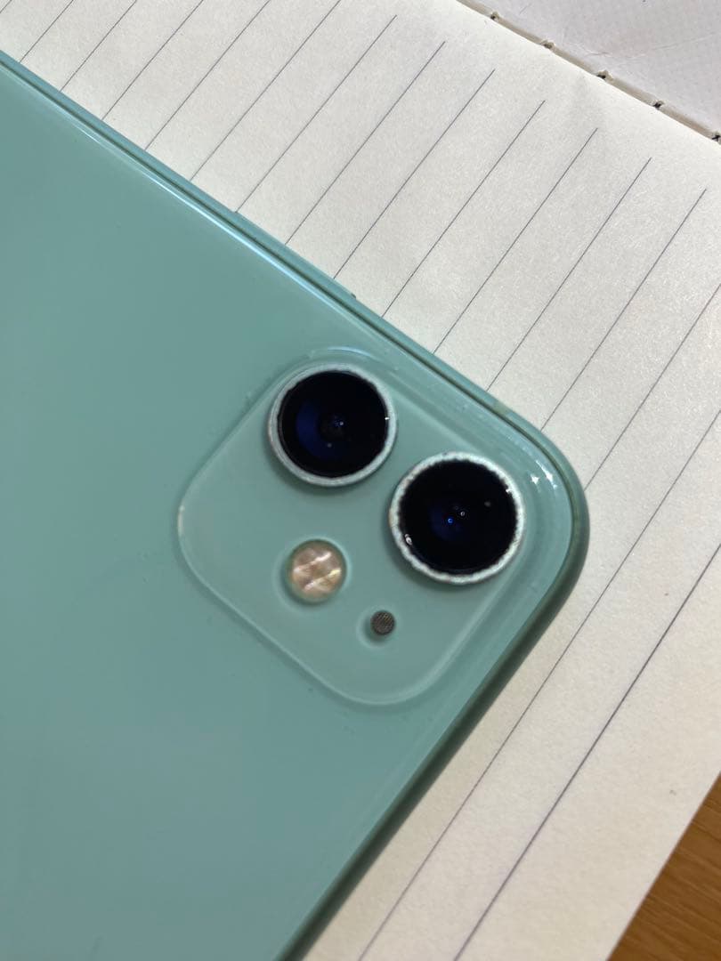 iPhone ホワイト ケース付き