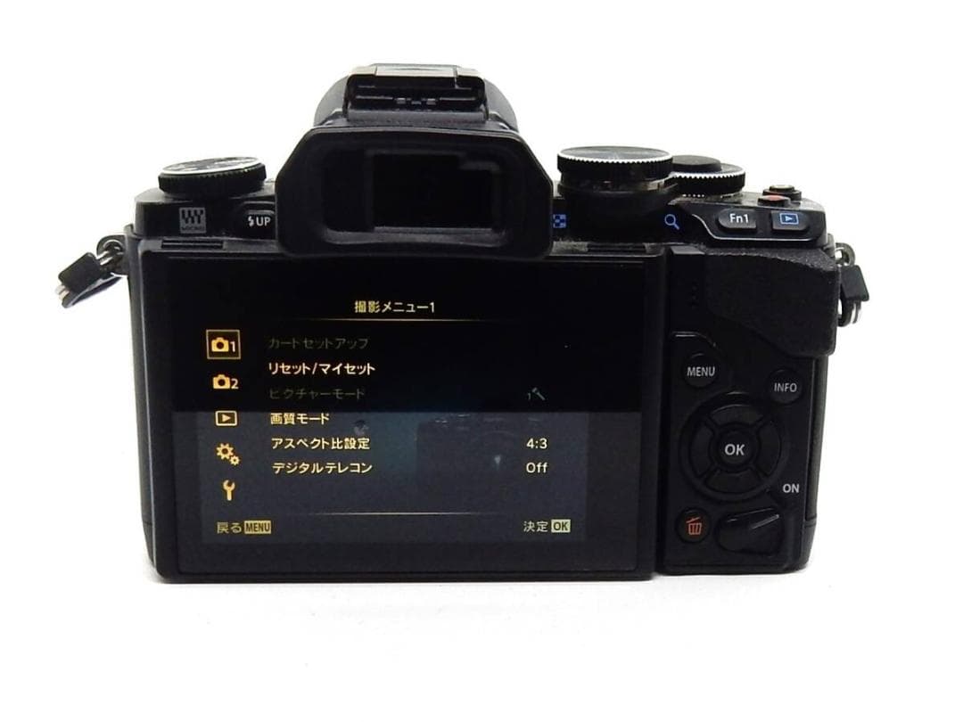 OLYMPUS OM-D E-M10 ダブルズームキット ブラック