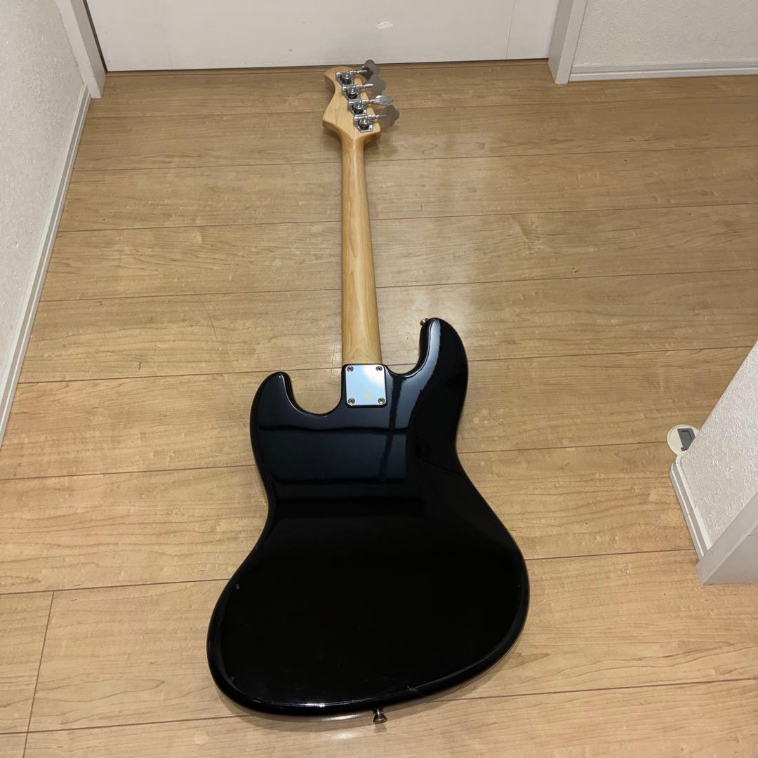 ブラック！バッカス　ユニバースシリーズ　ジャズベースタイプベースギター　調整済み
