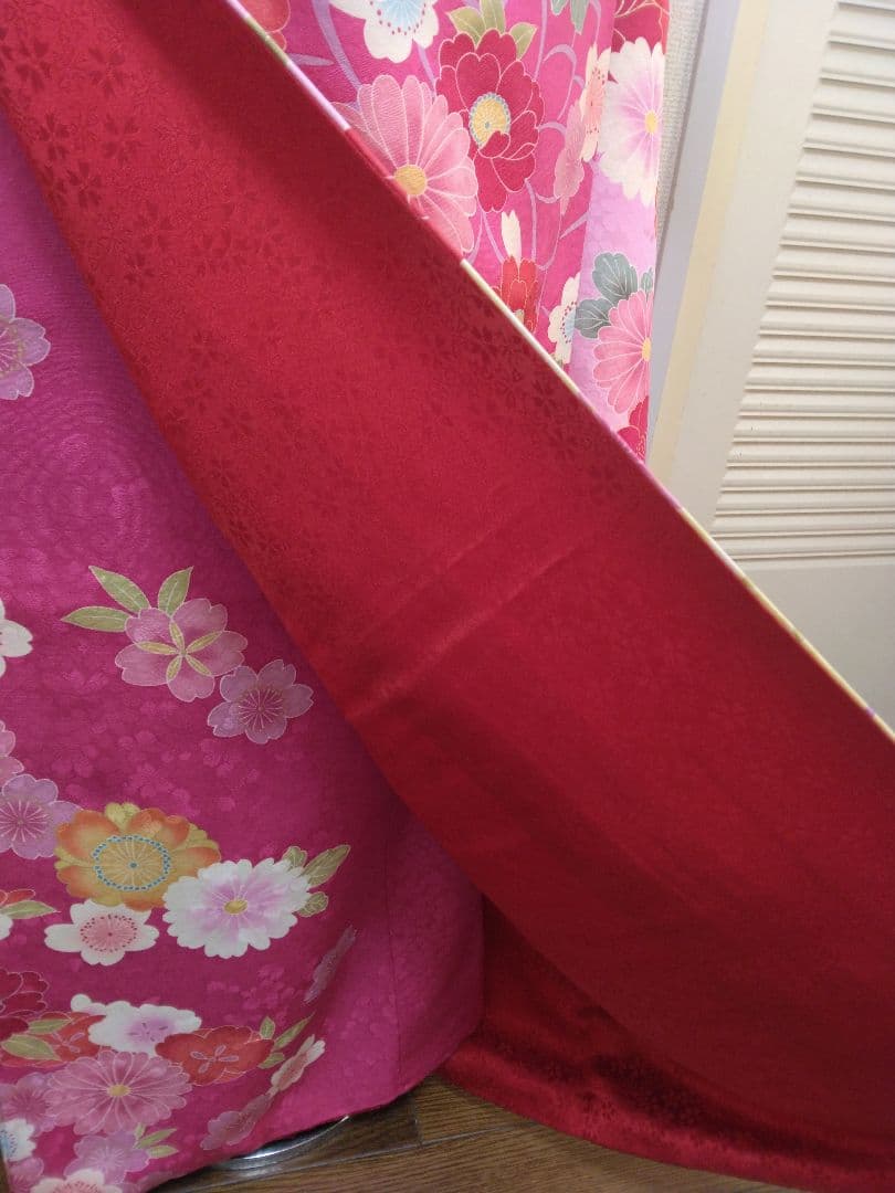 ピンク 花柄 振袖 着物正絹