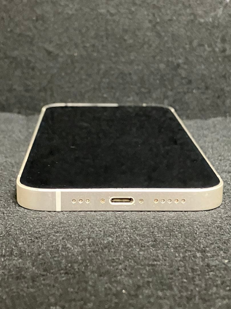 スマートフォン本体 Apple iPhone 13 256GB