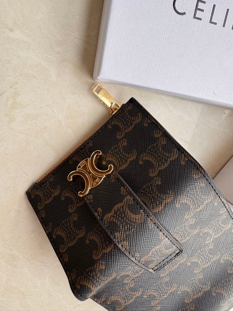 CELINE 三つ折り財布 モノグラム