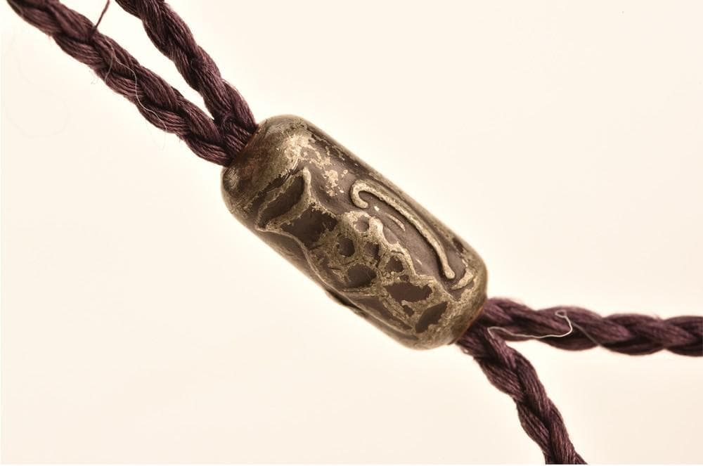 桃太郎の金蒔絵印籠　銘：松花斎（根付　鯉・魚）