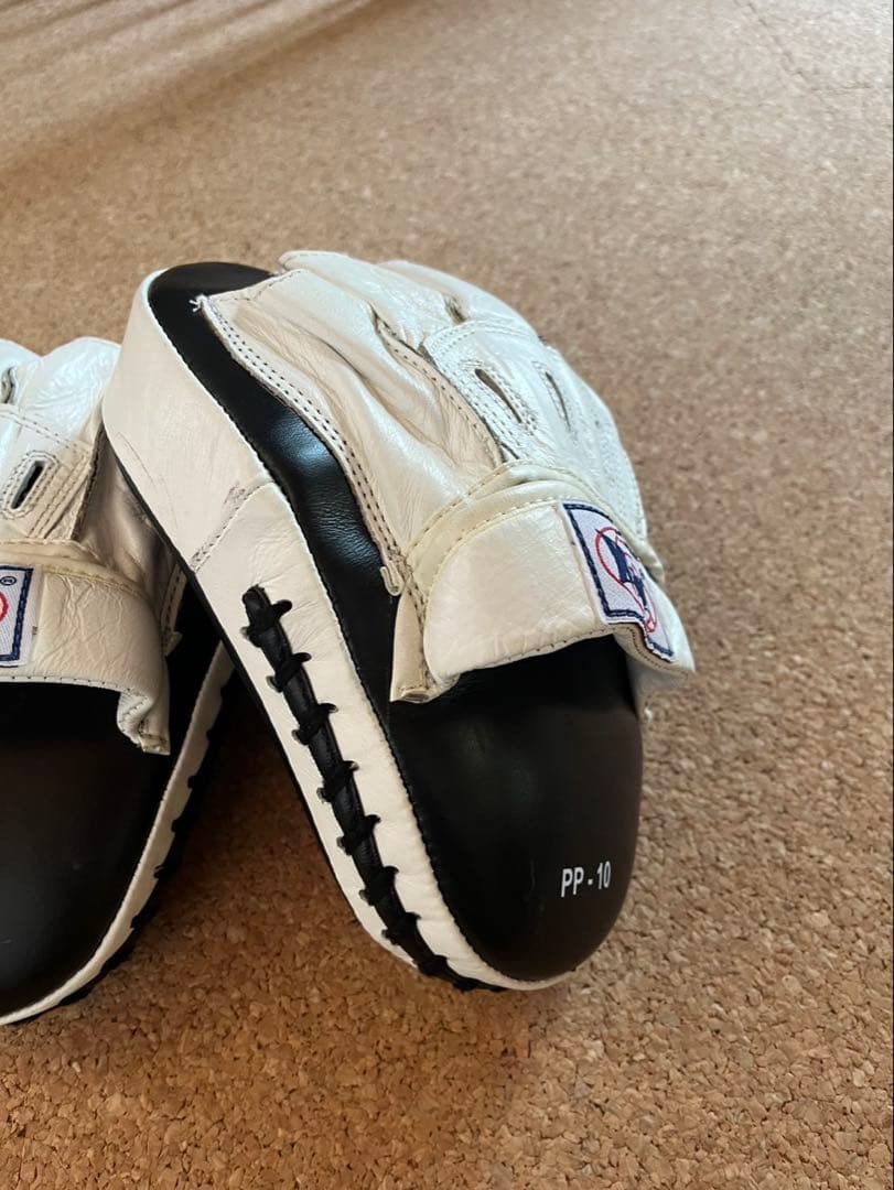 専用■MINDY PP-10 パンチングミット　カラー白黒＆ナチュラル　セット