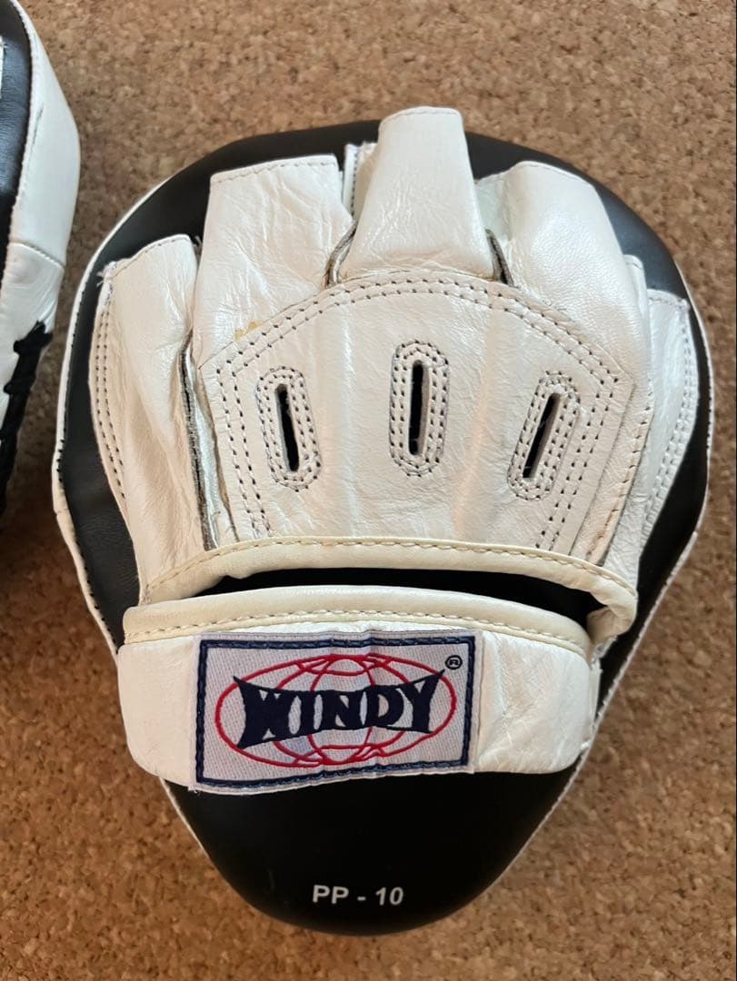 専用■MINDY PP-10 パンチングミット　カラー白黒＆ナチュラル　セット