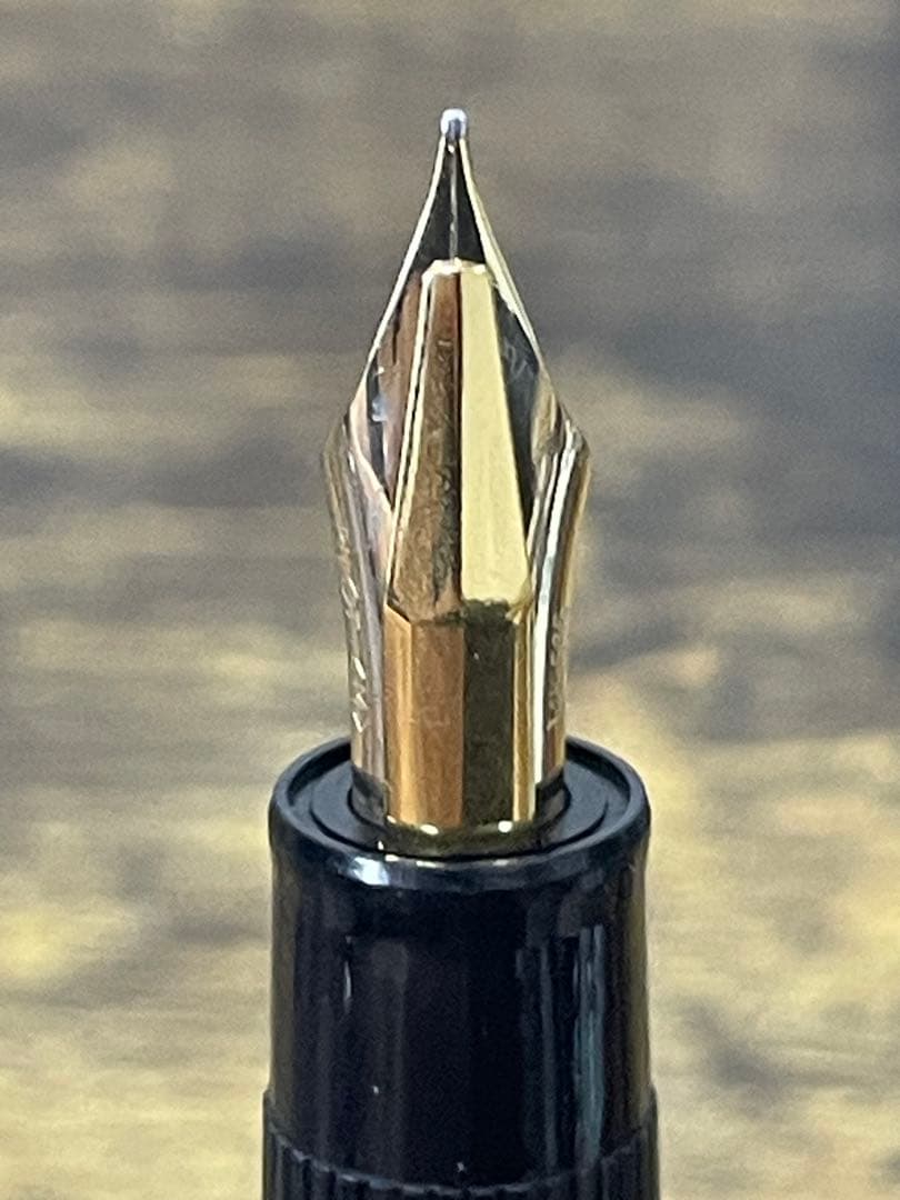 試筆のみ　初代　ジャスタス　14金　ゴールド　万年筆　パイロット　嵌合式　中字