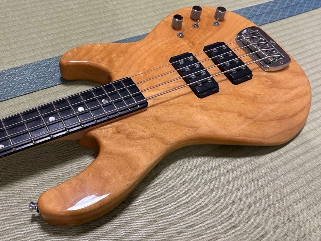 ベース G&L USA L-2000