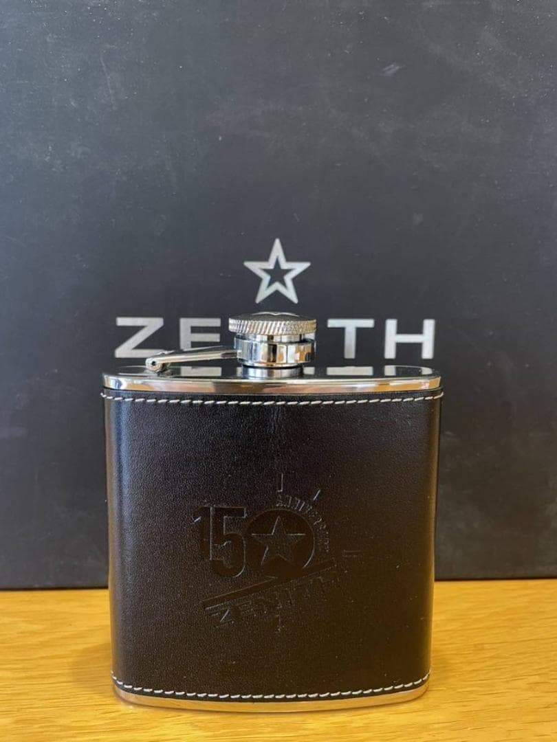ヘネシーXO/ ZENITH 150rh Anniversary スキットル付属