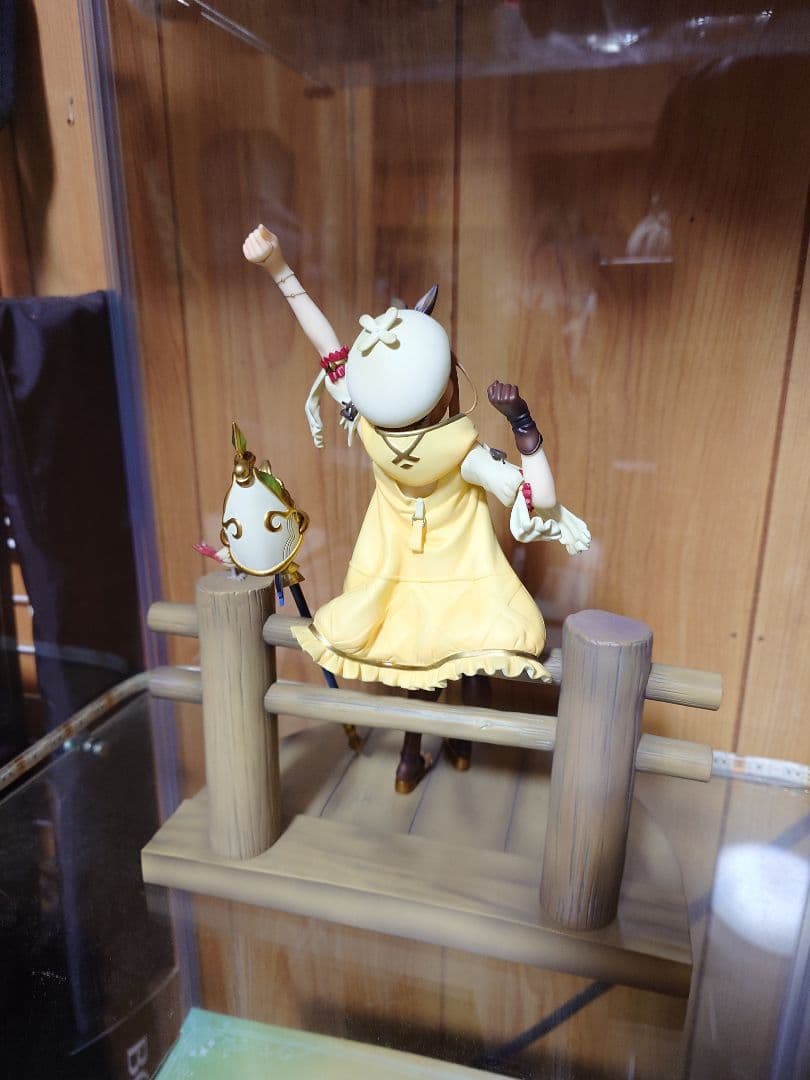 ライザのアトリエ ライザフィギュア1/7+タペストリー