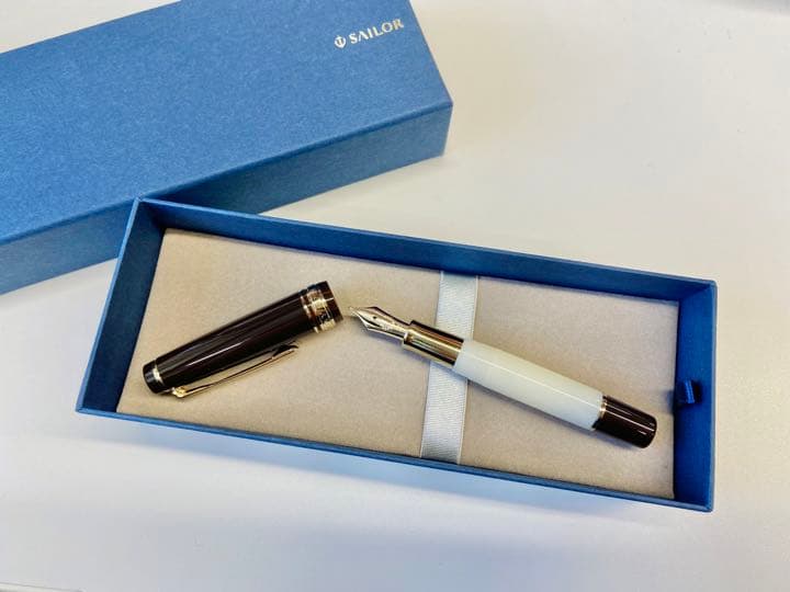 代官山蔦屋書店限定 セーラー万年筆 On Your Birthday M尖