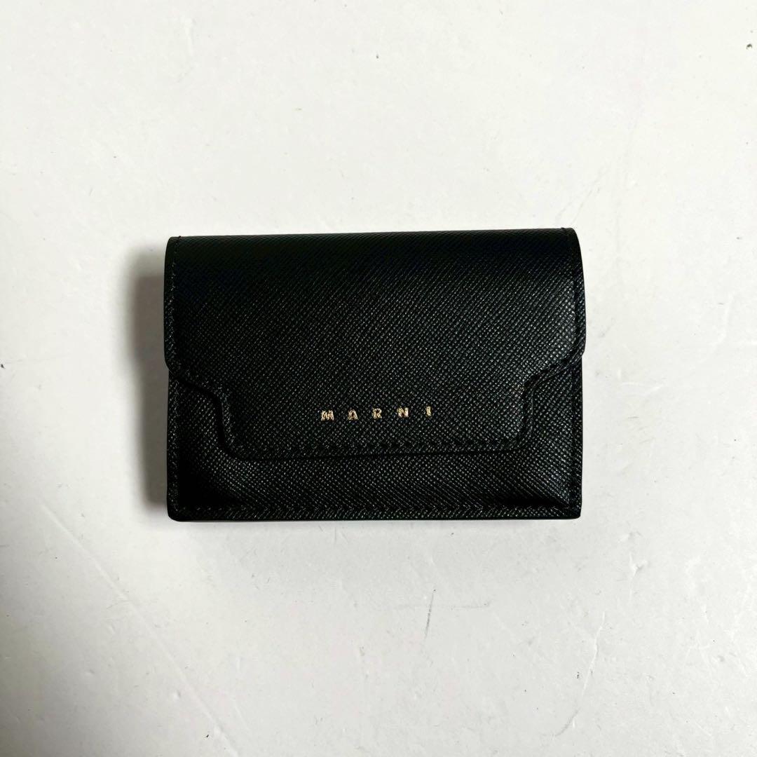 【極美品・付属品完備✨】マルニ ミニウォレット 三つ折り レザー トランク 黒