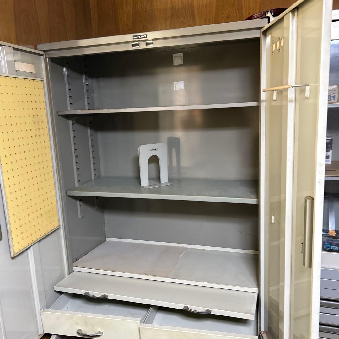 グレーキャビネット 収納棚 3段 2引き出し180cm90cm40cm