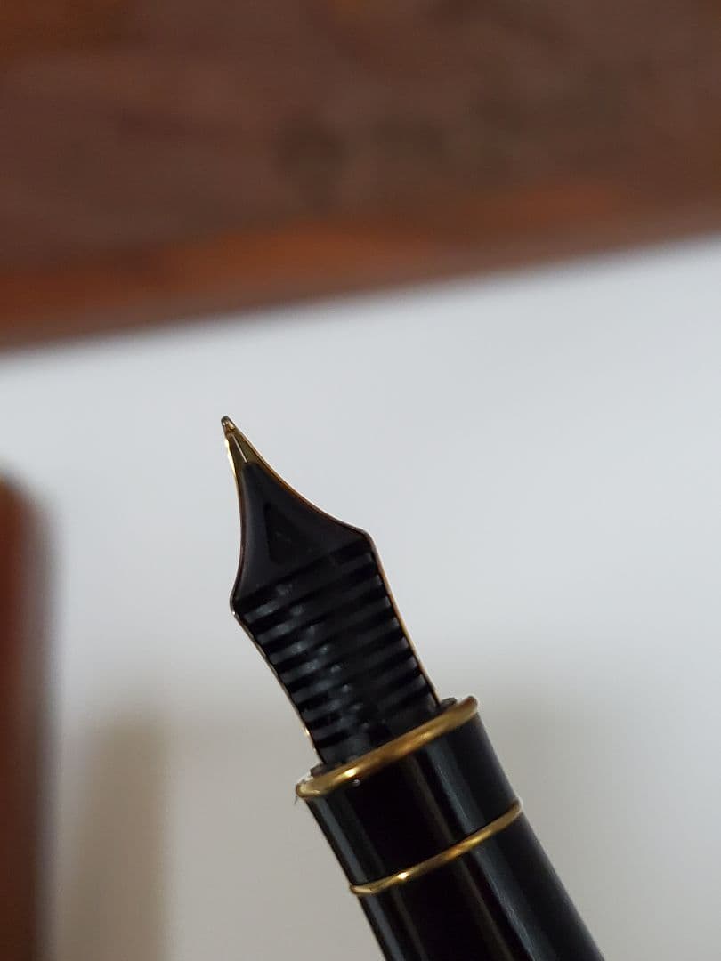 未使用　PARKER パーカー ソネット ビゾンフォンセ　真正漆 万年筆　18k