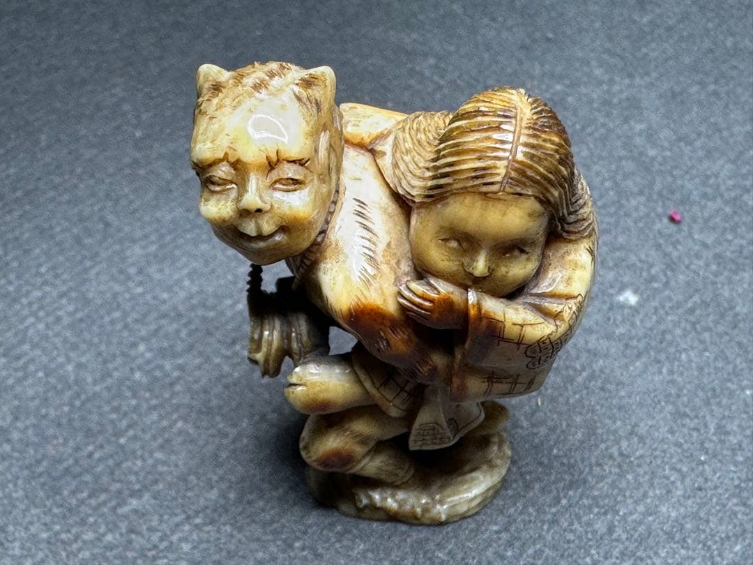 極上　鬼　置物　根付　印籠　天然素材　アンティーク　骨董　飾り物　古美術品