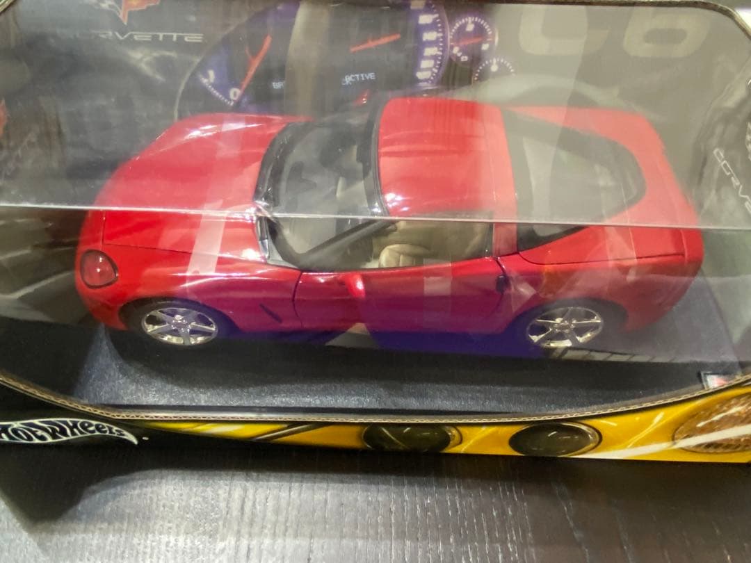 Hot Wheels Corvette C6 1/18 赤