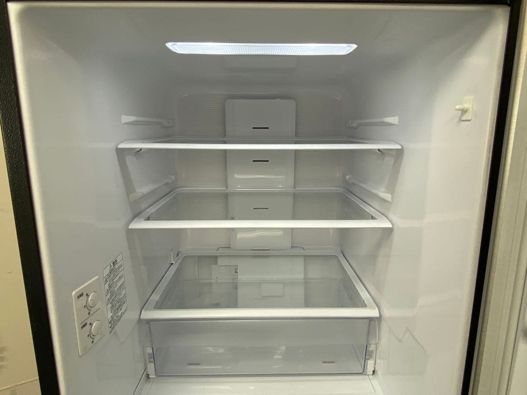 HITACHI 日立 ノンフロン冷凍冷蔵庫 265L R-27SV 2022年製