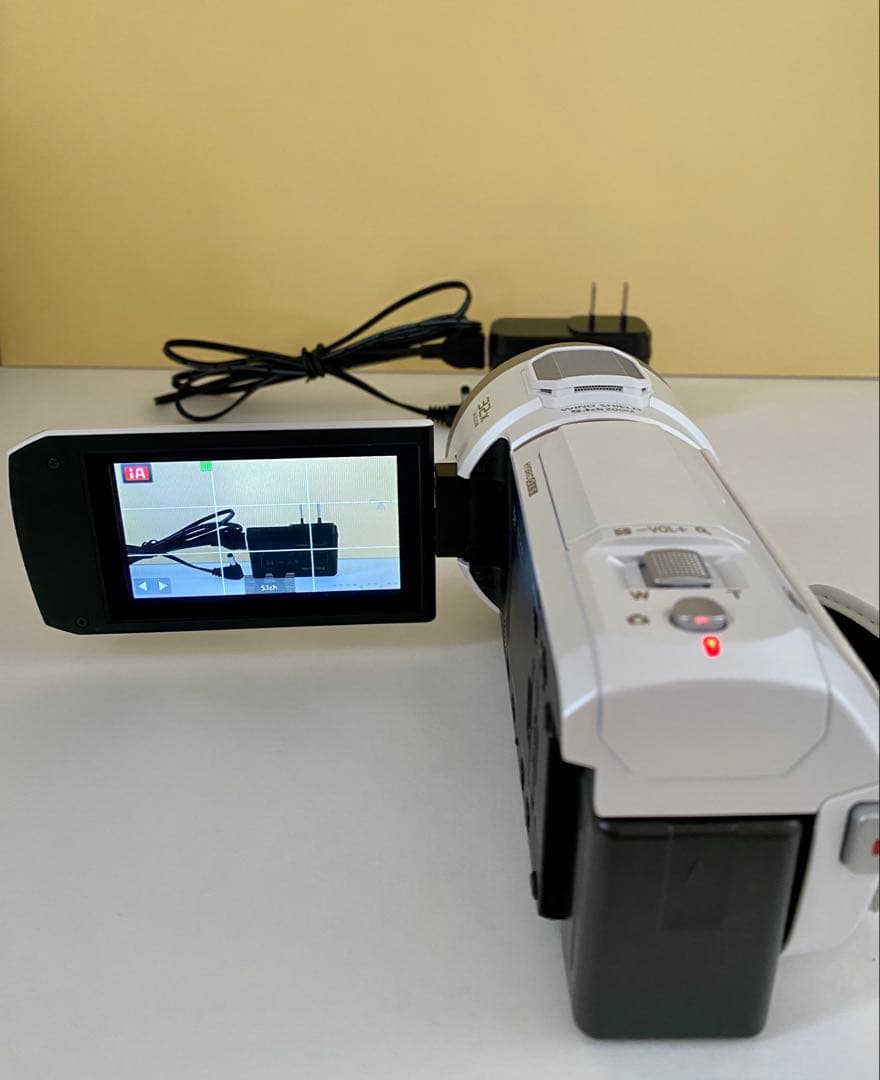 [美品] パナソニック4KビデオカメラPanasonic HC-VX1M-W