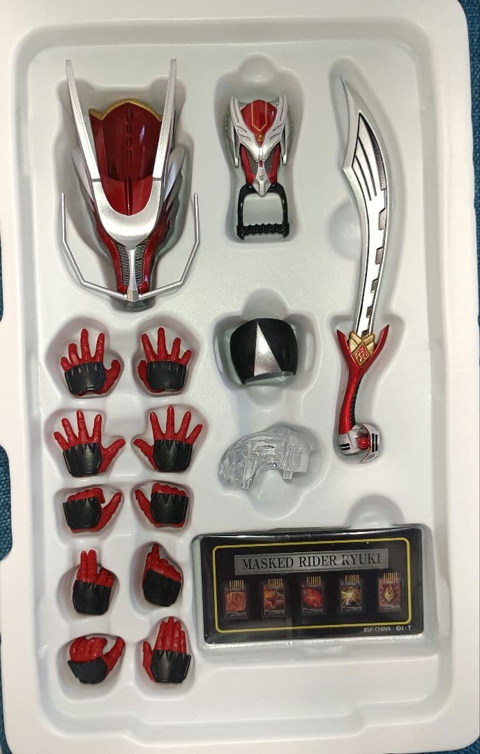 真骨彫製法　仮面ライダー龍騎　最新価格