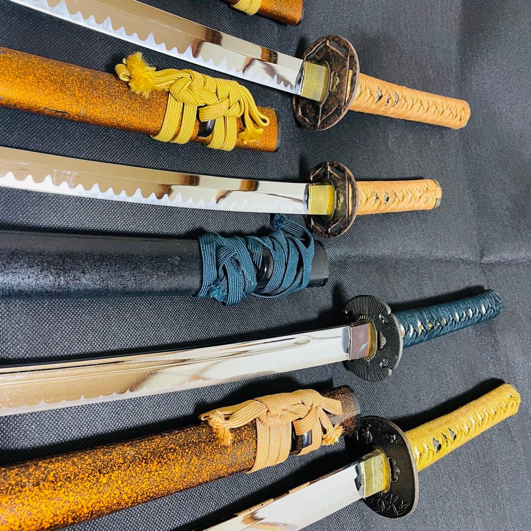 模造刀 のたれ刃紋 居合刀 4本セット 太刀 脇差 コレクション （B02）