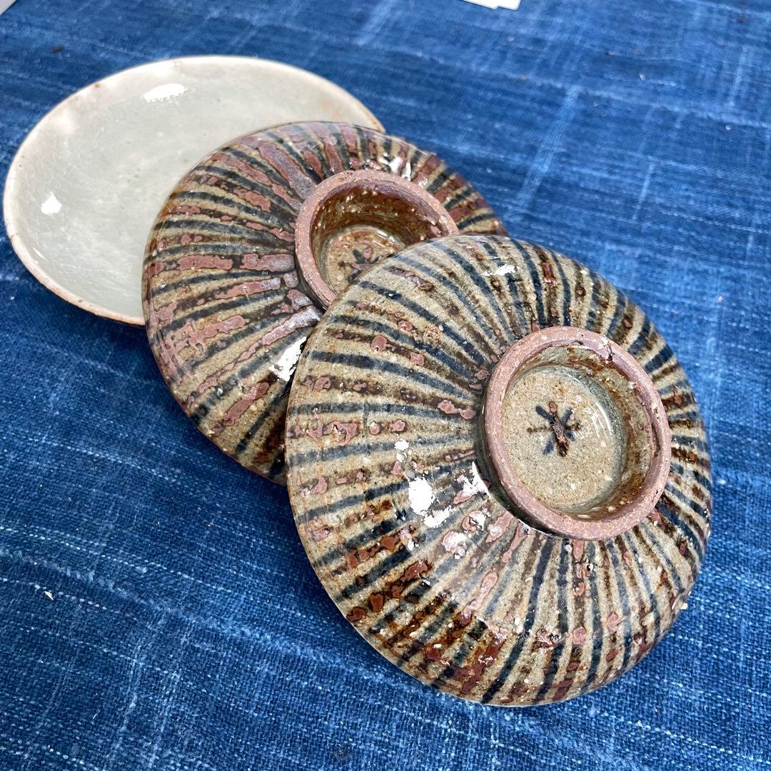 作家もの　陶器 蓋付き茶碗蒸し・煮物碗2客