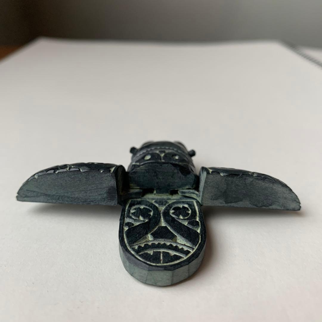 木製　アイヌ　木彫　砂澤ビッキ風　クワガタ虫　からくり　ペンダントヘッド