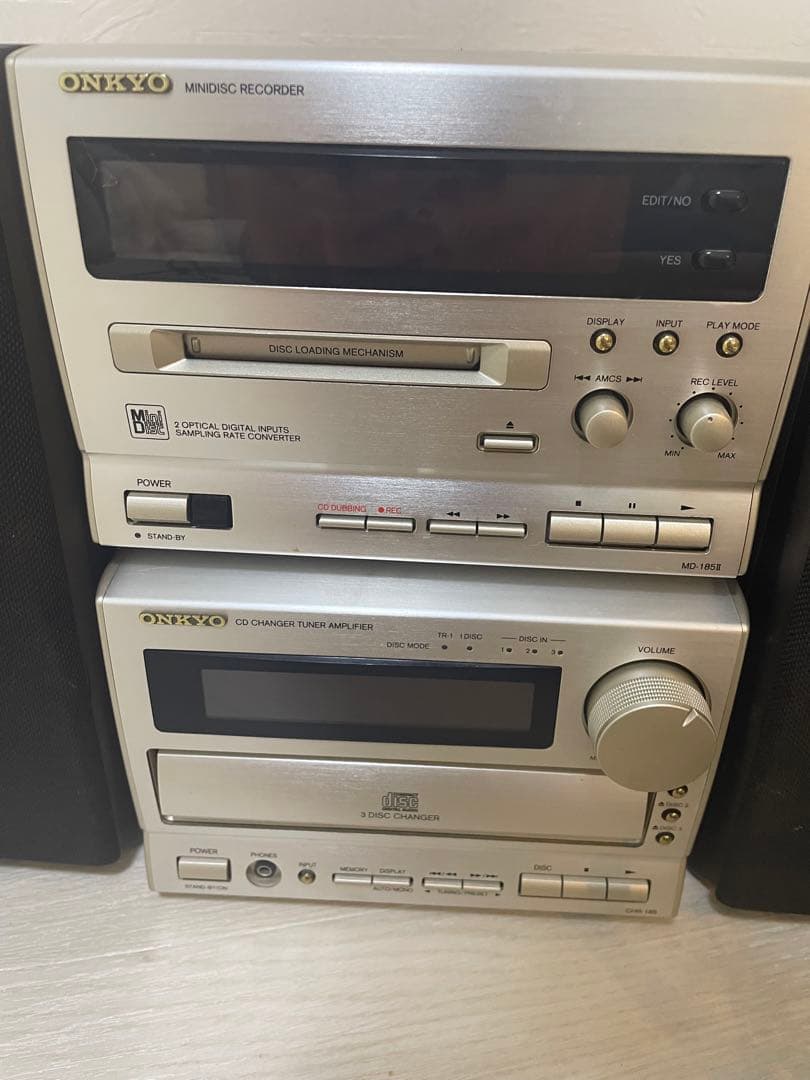 オーディオ機器