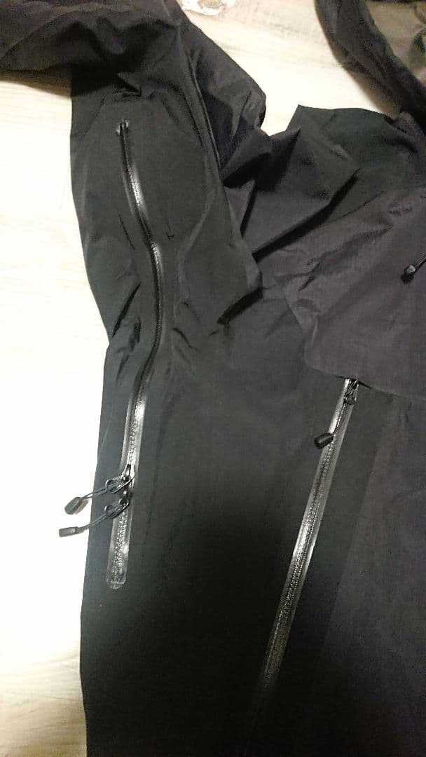 Arc'teryxアークテリクスBetaLT HybridベータLTハイブリッド