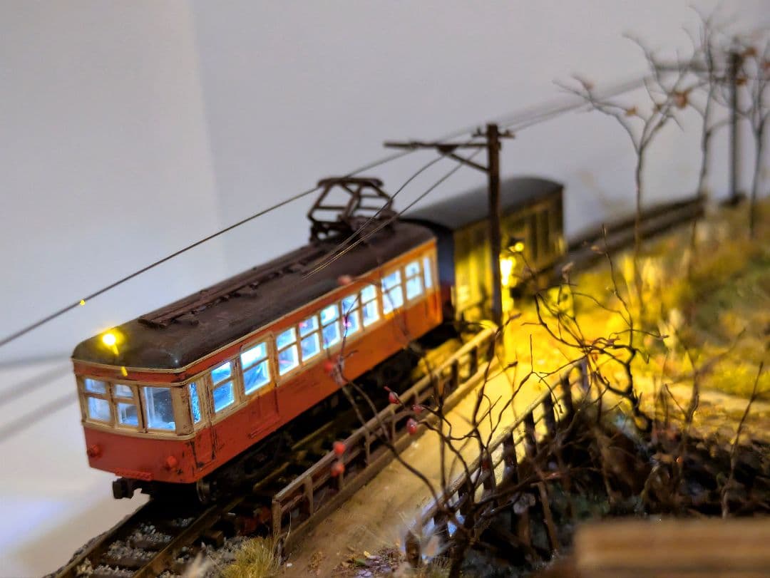 林*和様 Nゲージ・ジオラマ【貨車を繋いだ地鉄電車・秋】※車両付き