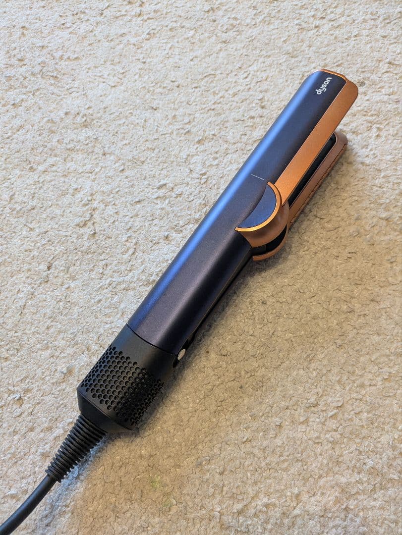 ダイソン Dyson Airstrait エアストレート HT01