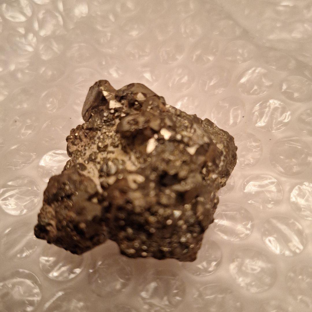 キラキラ石？ミニサイズ