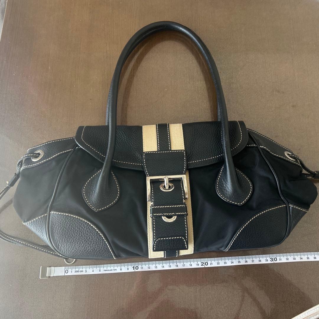 PRADA ブラック ハンドバッグ レア♪