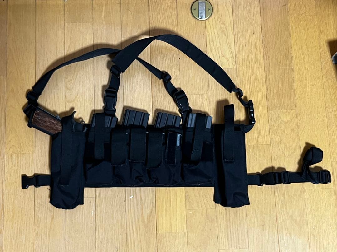 個人装備 SHEKKIN GEARS AWS Strike vest Chestrig