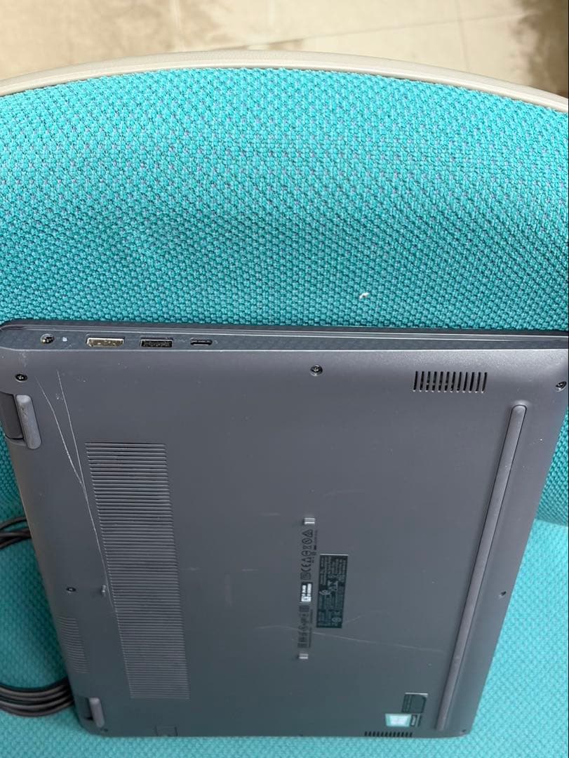 DEEL Latitude 3510【ジャンク】