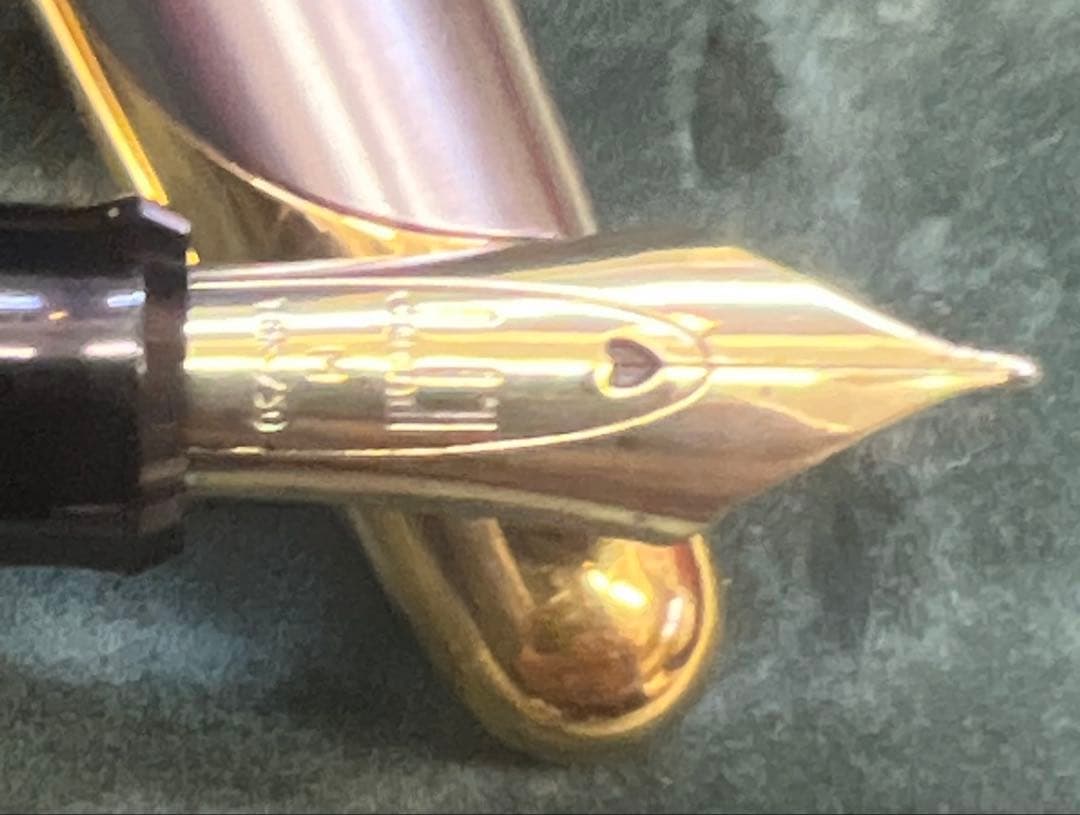 希少、美品‼️dunhill 最高級万年筆 18Kペン先