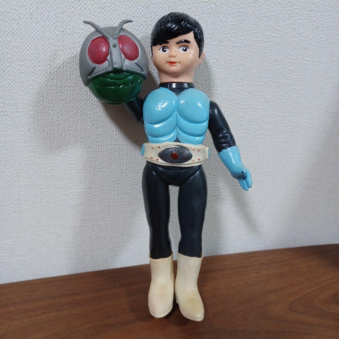無版権　パチもの「仮面ライダー」風の面取れ希少ソフビフィギュア