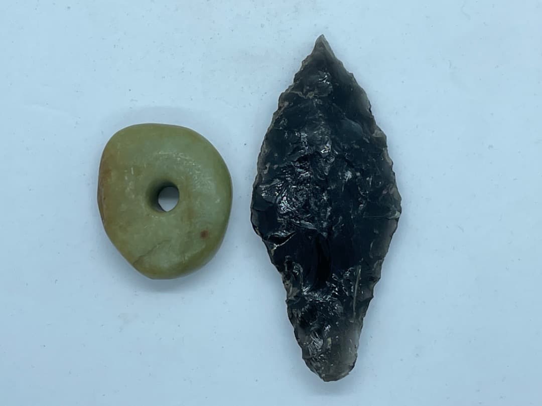 翡翠　ヒスイ　玉　縄文　石器　勾玉　土器　仏像