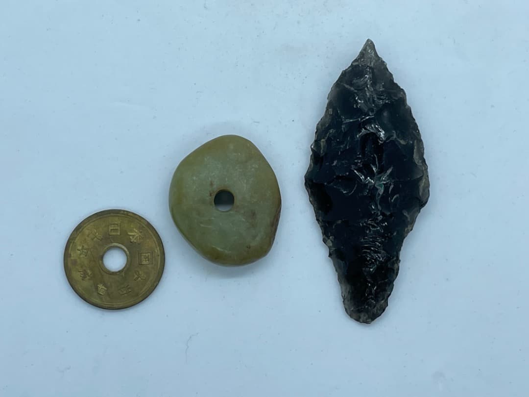 翡翠　ヒスイ　玉　縄文　石器　勾玉　土器　仏像