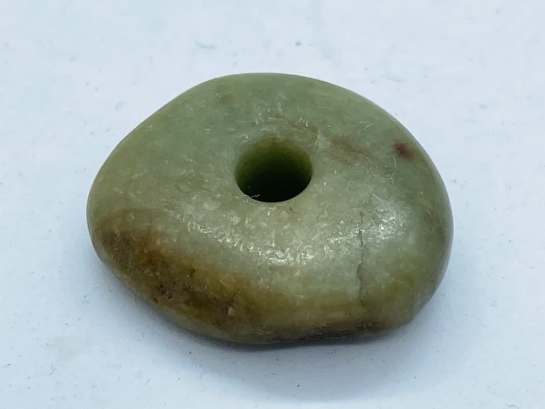 翡翠　ヒスイ　玉　縄文　石器　勾玉　土器　仏像