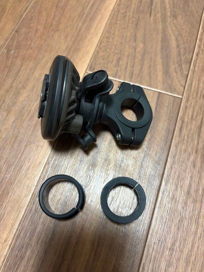 ワイヤレス充電ヘッド モーターサイクル用 クアッドロック QUAD LOCK ①