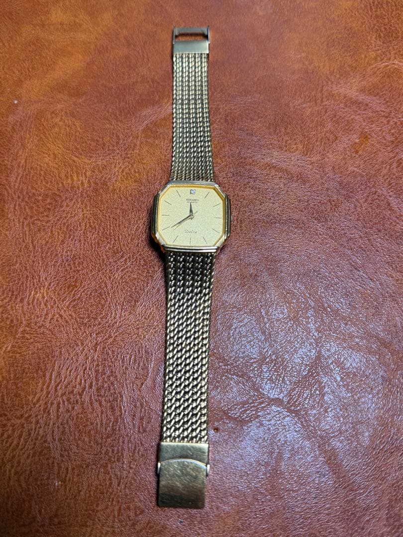 A130希少 稼動品 SEIKO DOLCE スクエア型　80年代ヴィンテージ