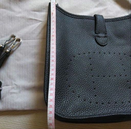 新品未使用【革製品】ショルダーバッグ